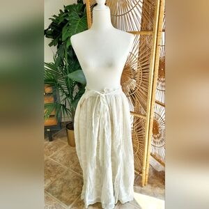 Lacy, cream Forever that Girl maxi skirt, size 14